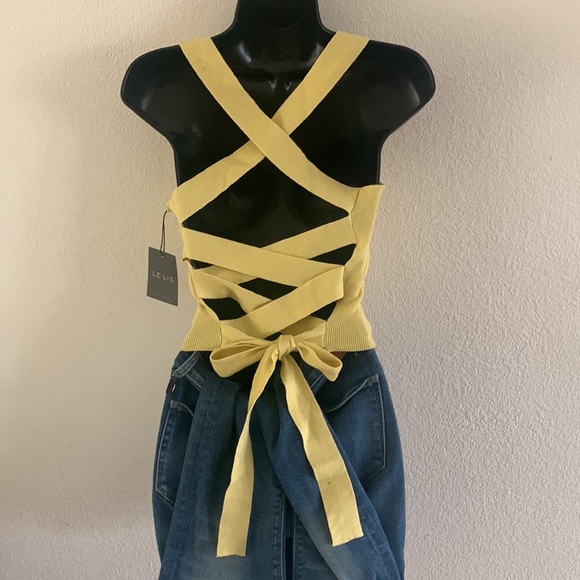 Le Lis Collection Square Neck Yellow Criss Cross Tie Back Crop Top Size M Boutiq - Picture 8 of 10